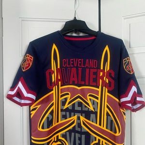 Mens Medium Cavaliers T-shirt Jersey